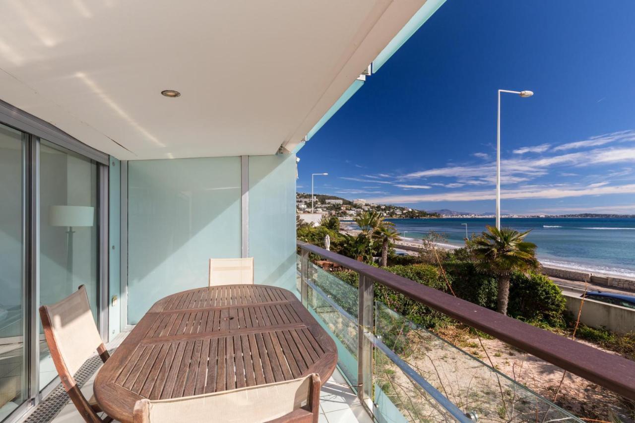 Bright Two Bedroomed Apartment On The Beach In Cannes With Huge Terrace With Fabulous Sea Views - 2001 ภายนอก รูปภาพ
